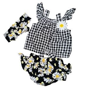 ☀️6/$20☀️ Daisy Fuentes Black and White Floral Kids Set